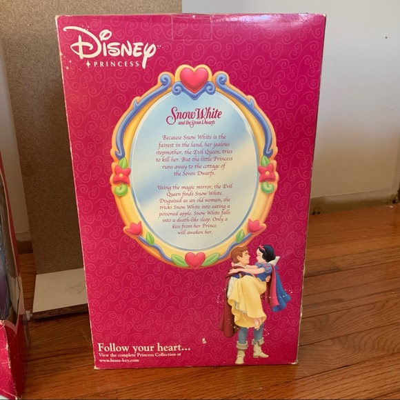 Disney Princess collectible porcelain dolls - Picture 4 of 5